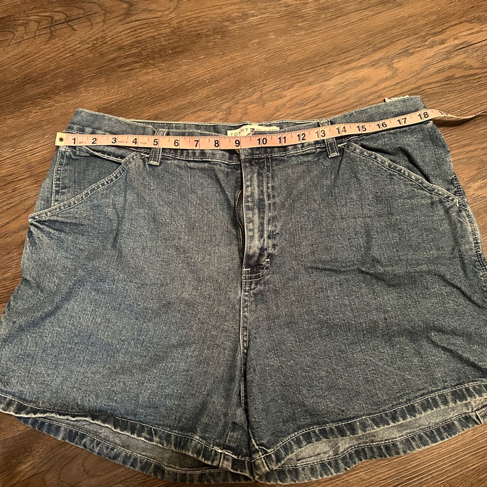 Womens Tommy Hilfiger Carpenter Shorts